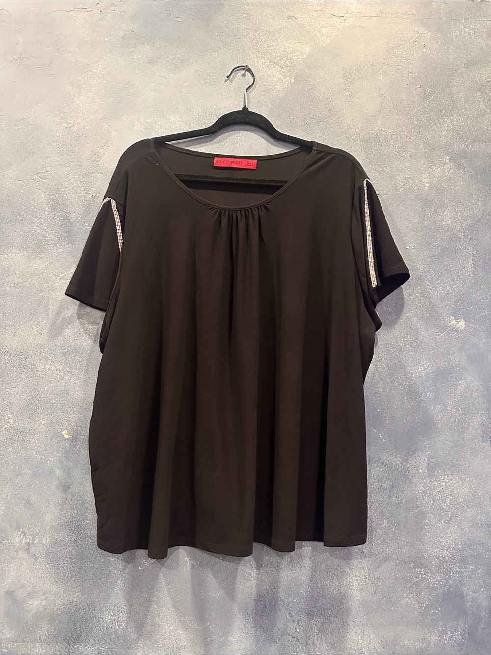 Scarlett Black Short Sleeve Top with Silver Shoulder Trim